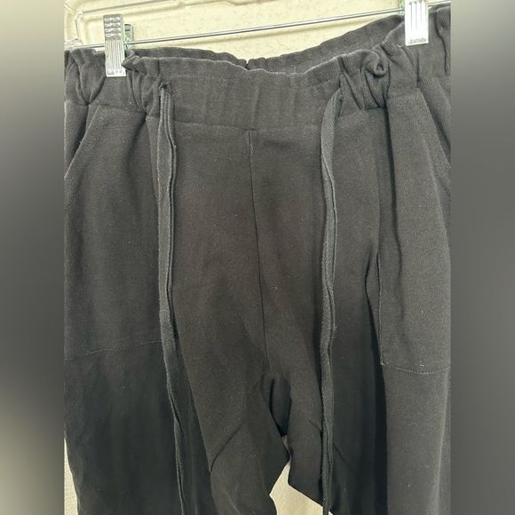 FREE PEOPLE BEACH BLACK JOGGERS SIZE SMALL - Picture 4 of 5